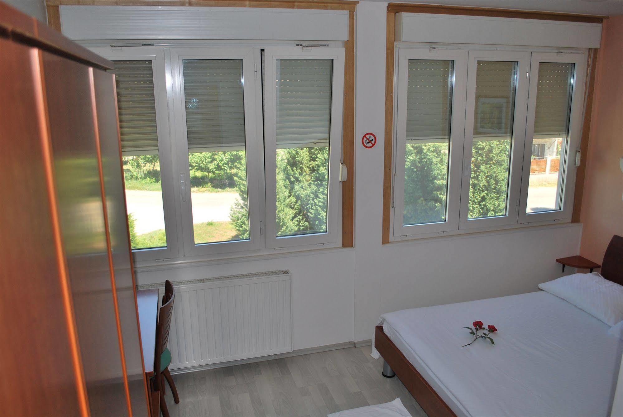 Bed And Breakfast Kogoj Nova Gorica Buitenkant foto